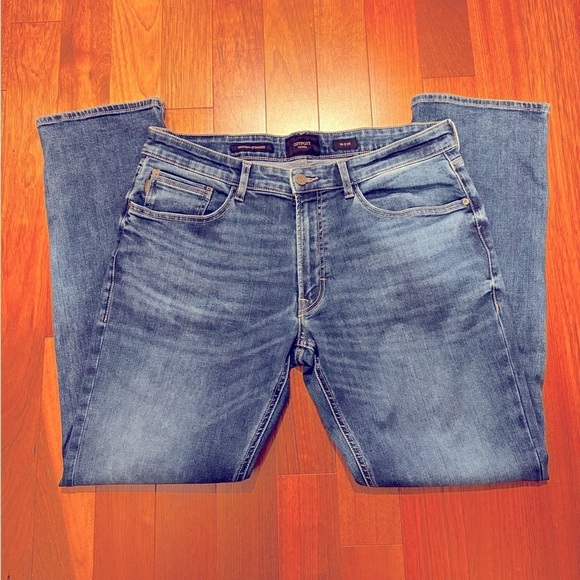 Outpost Makers Original Straight Jeans 36x32 - Picture 2 of 6